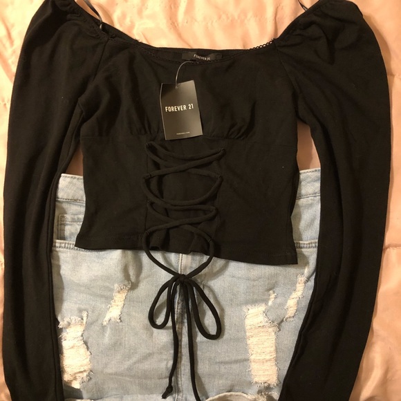 Forever 21 Jean skirt with Forever 21 top. - Picture 7 of 7